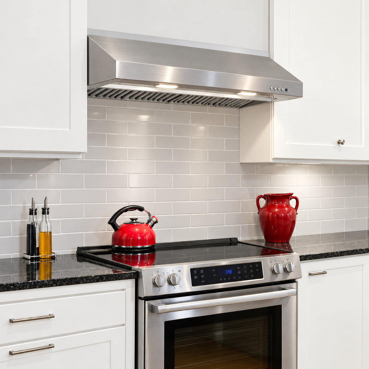 Vissani Caprelo 30 in 320 CFM Convertible Under Cabinet Range Hood in Stainless Steel with LED Lighting and Charcoal Filter QR254S