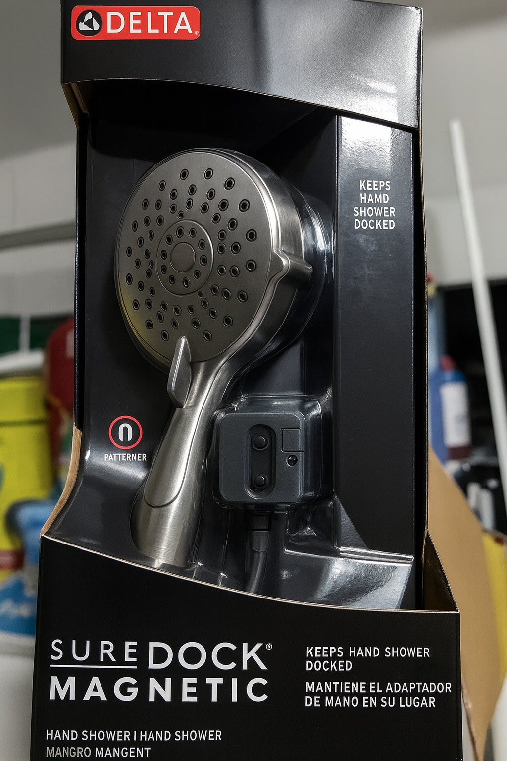 Delta SureDock Magnetic 6-Spray Patterns 1.75 GPM 4.94 in. Wall Mount Handheld Shower Head in Spotshield Brushed Nickel