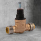 Cash Acme 3/4 in. Brass Direct Push-to-Connect EB45 Pressure Regulating Valve Poly Top