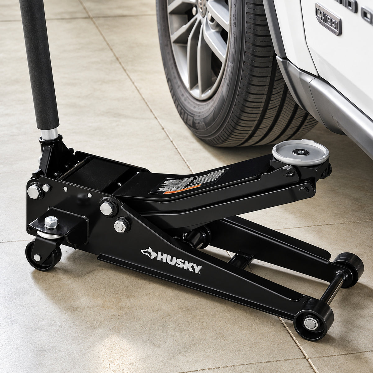 Husky 3 Ton Low Profile Floor Jack with Quick Lift HD00120 DIP