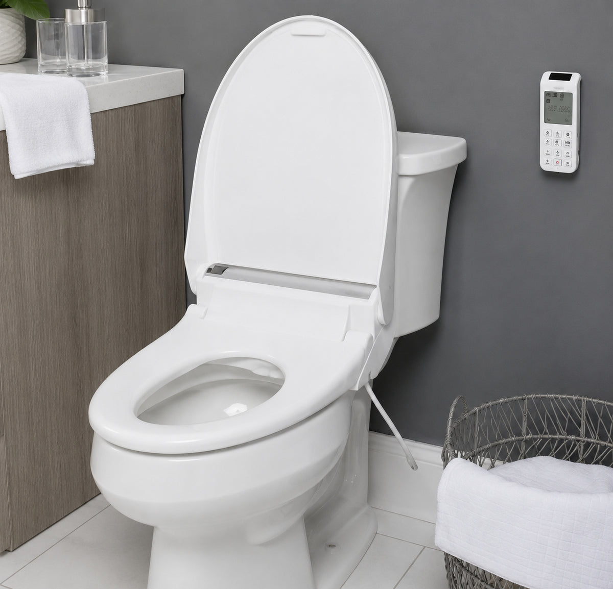 BIO BIDET Bliss BB 2000 Electric Bidet Seat for Round Toilets in White BB 2000R