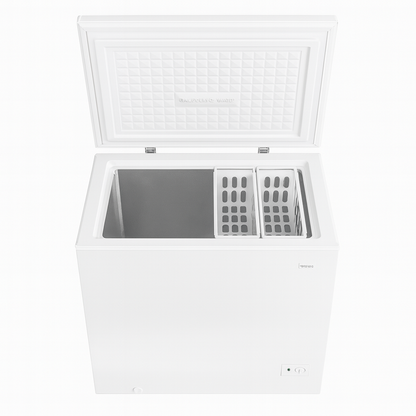 Vissani 7 0 cu ft Manual Defrost Chest Freezer with LED Light in White Garage Ready