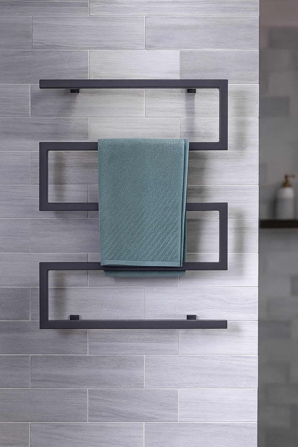 Swiss Madison Voltaire 5-Bar Electric Towel Warmer in Matte Black