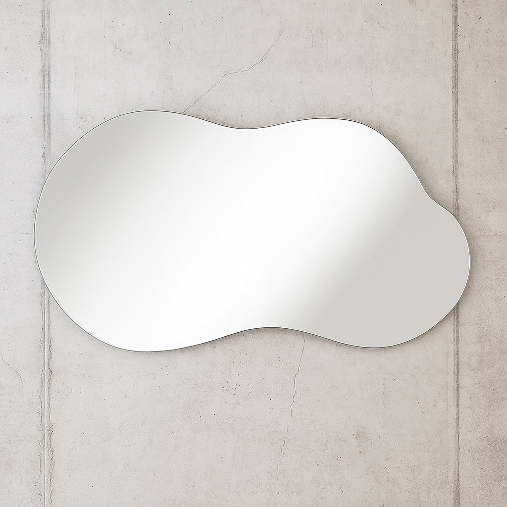 Hochwertiges 36 in W x 20 in H Irregular Silver Aluminum Alloy Framed Wall Mirror Asymmetrical Wall Mirror