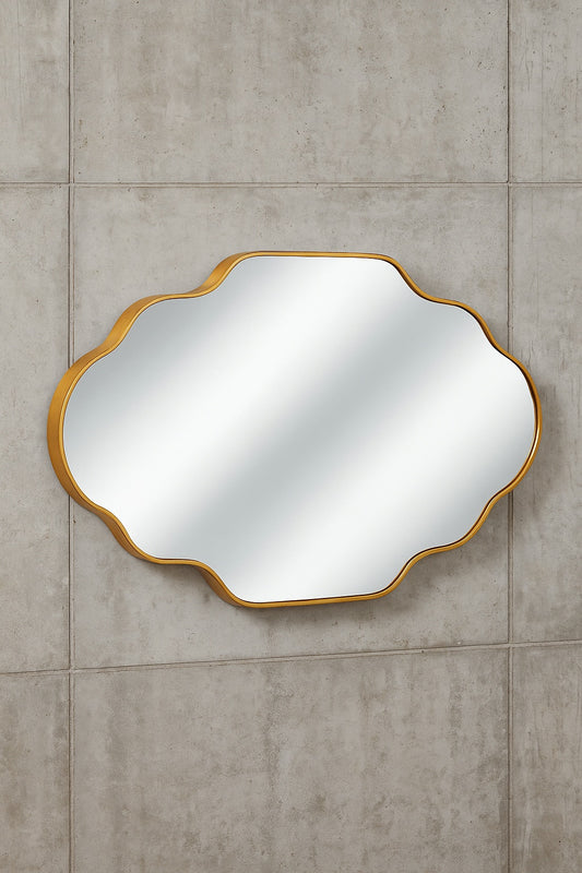 Hochwertiges 26 in W x 46 in H Scalloped Gold Aluminum Alloy Framed Wall Mirror Irregular Decorative Wall Mirror