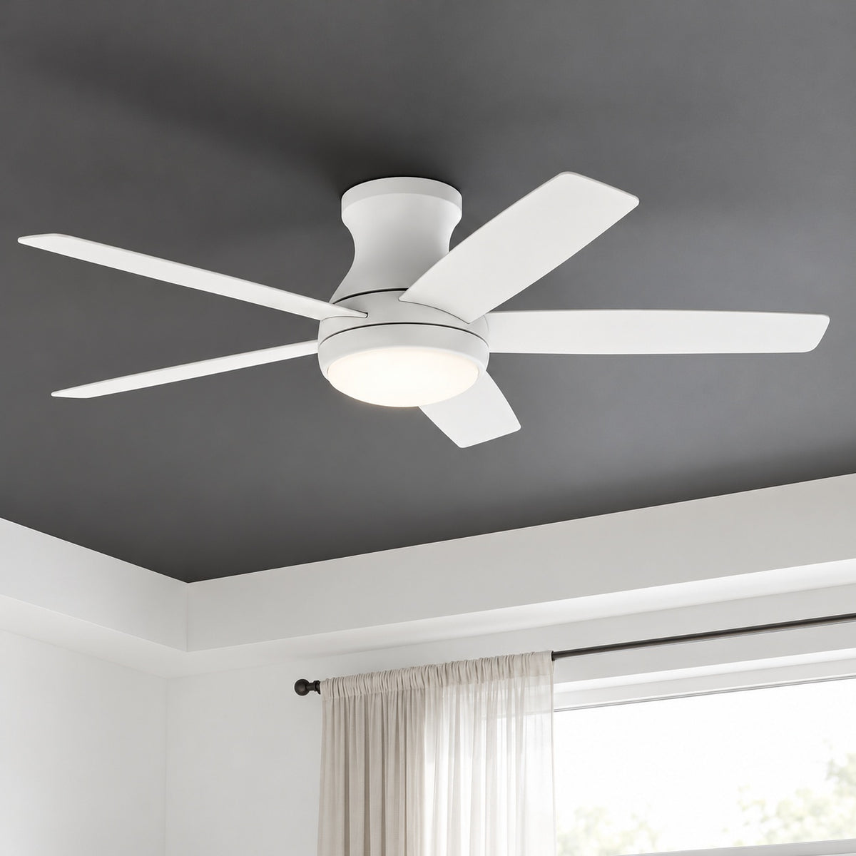 Hampton Bay Banksville 52 in Matte White Flush Mount Standard Ceiling Fan with White Adjustable LED Light DC Motor and Remote 85212